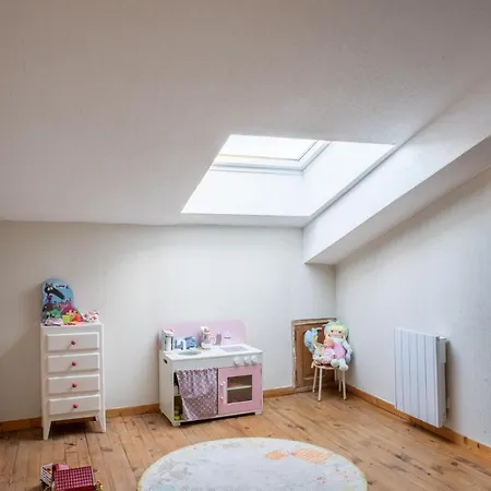 Le Duplex - - 3 Chambres 아파트 레반