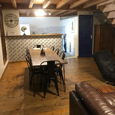 Le Duplex - - 3 Chambres 아파트